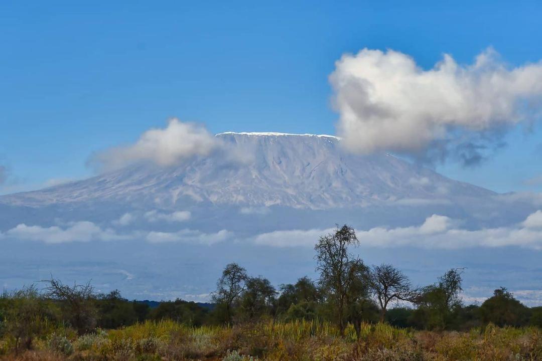 Amboseli Cultural Camping Buitenkant foto